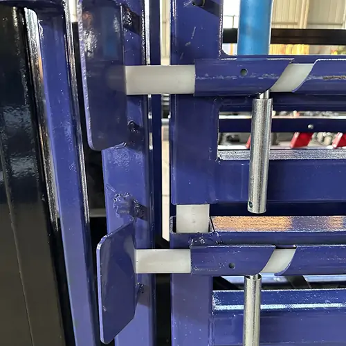 Cattle Squeeze Chute 5